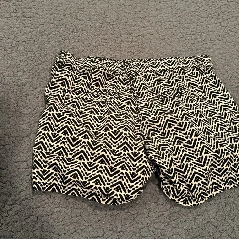 Old Navy Girls Shorts Size 12 Black & White